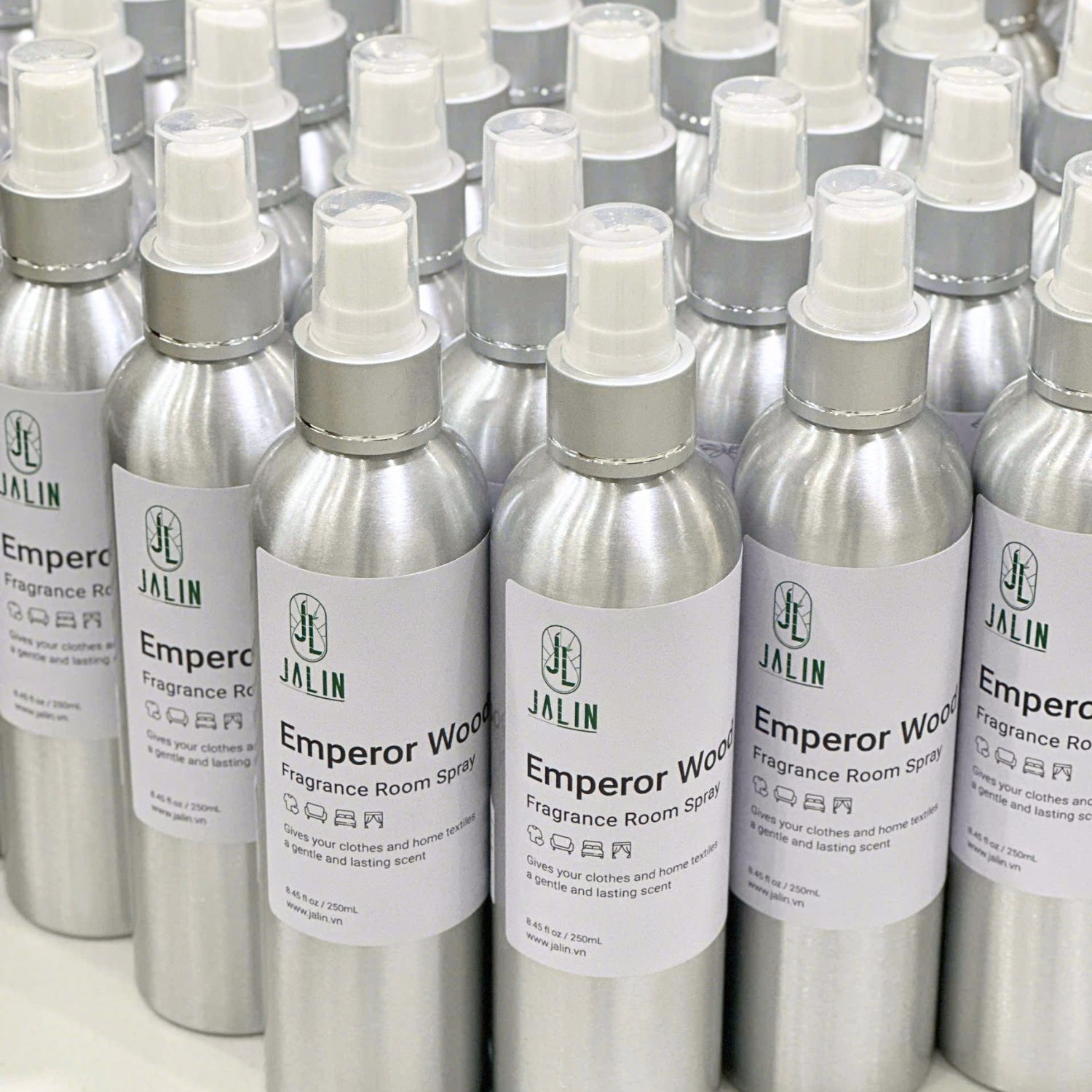 Spray manufacturing gallery 5